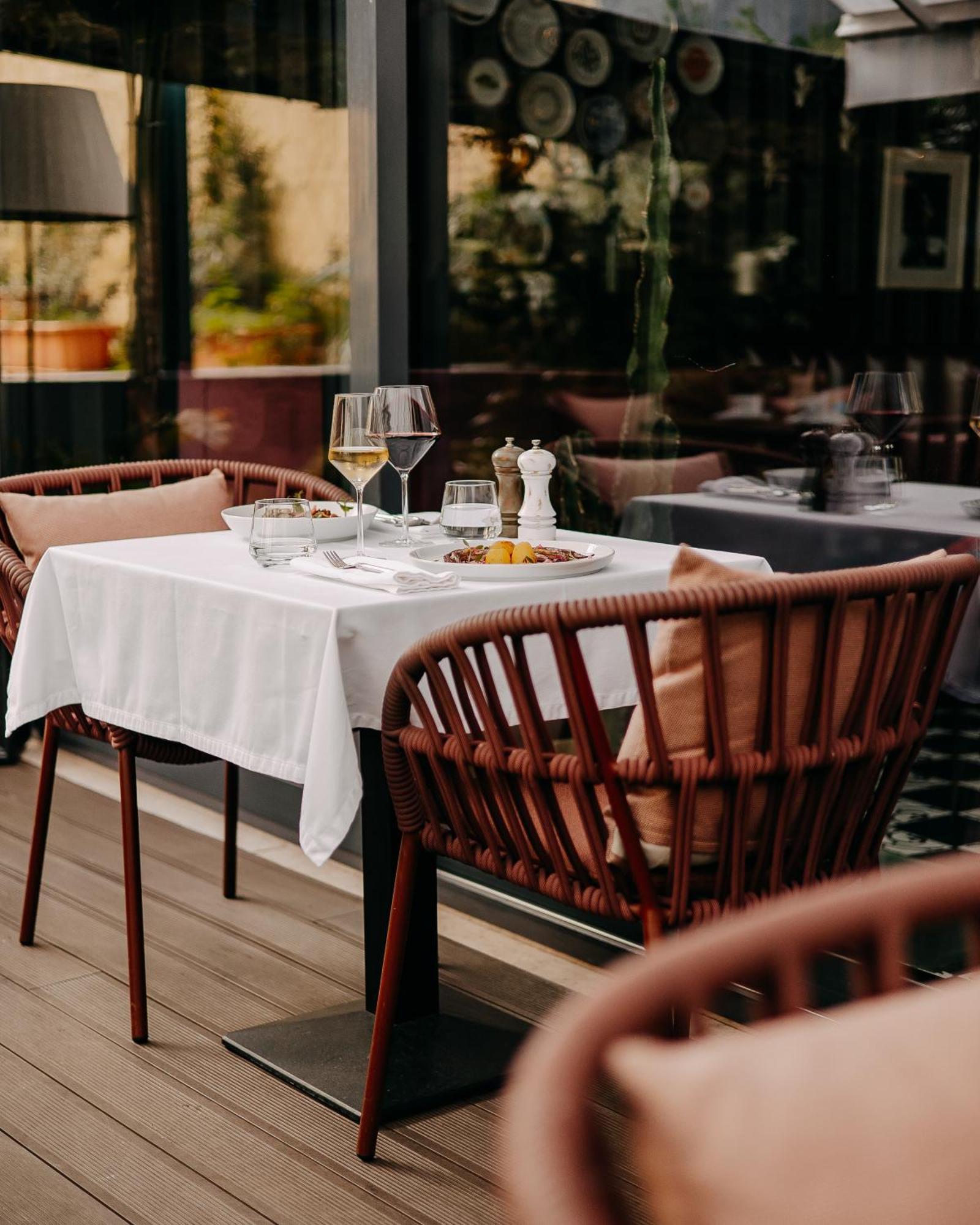 138 Liberdade Hotel 리스본 외부 사진 Restaurant